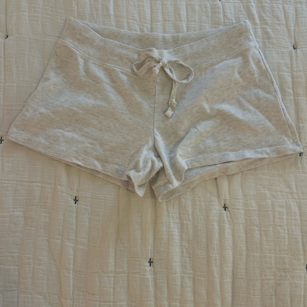 Brandy Melville Rainey Cotton Light Gray Shorts